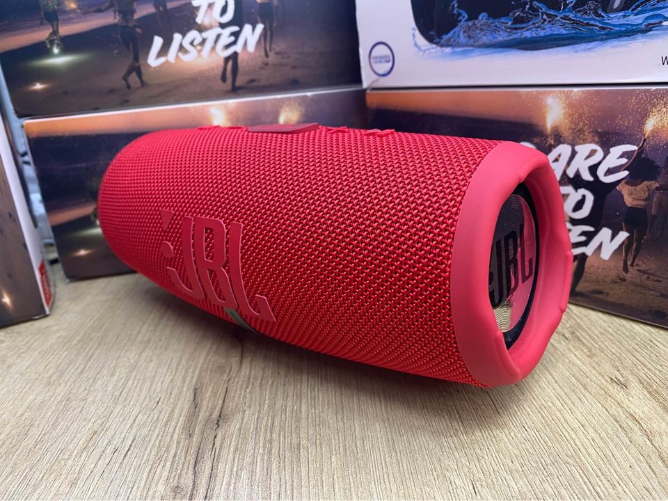 🔊 JBL Charge 5: Potencia, Resistencia y Música Sin Límites 🔥🎶